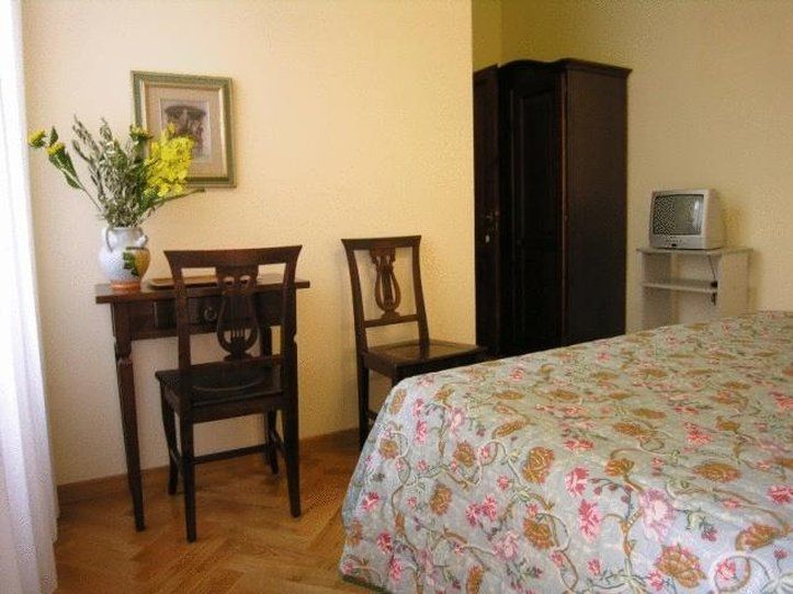 Hotel Cimabue 9 Firenze Esterno foto
